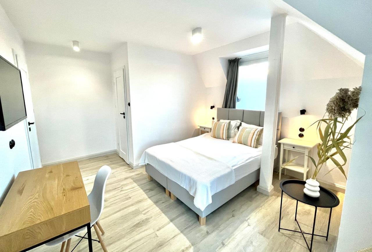 Bed and Breakfast Pod Roza Леба Экстерьер фото