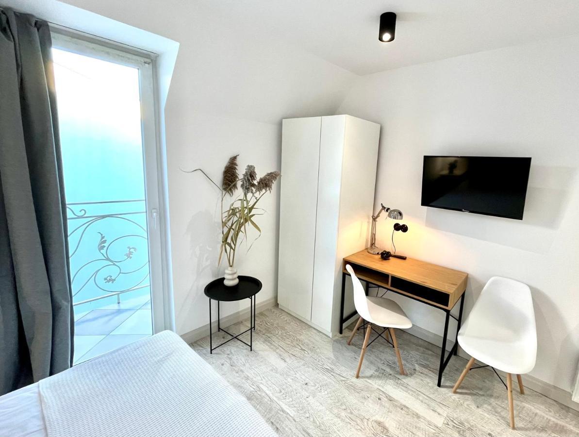 Bed and Breakfast Pod Roza Леба Экстерьер фото